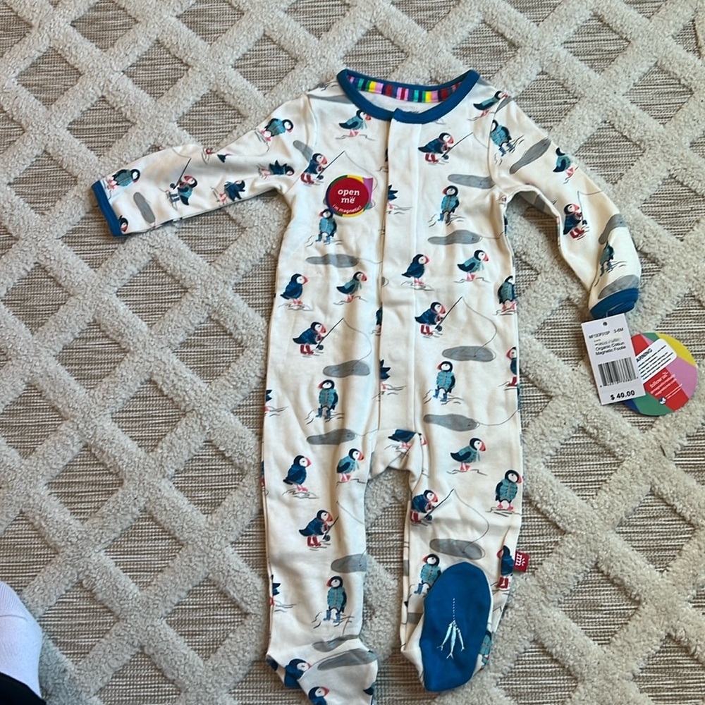 Magnetic me sleeper